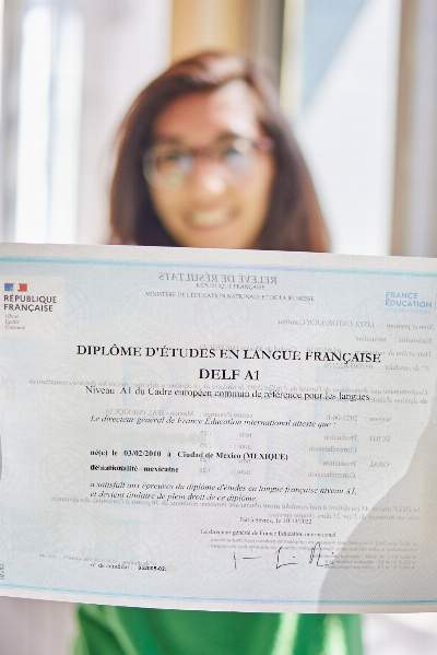 ¡Certifica tu nivel de francés con el DELF DALF TP!